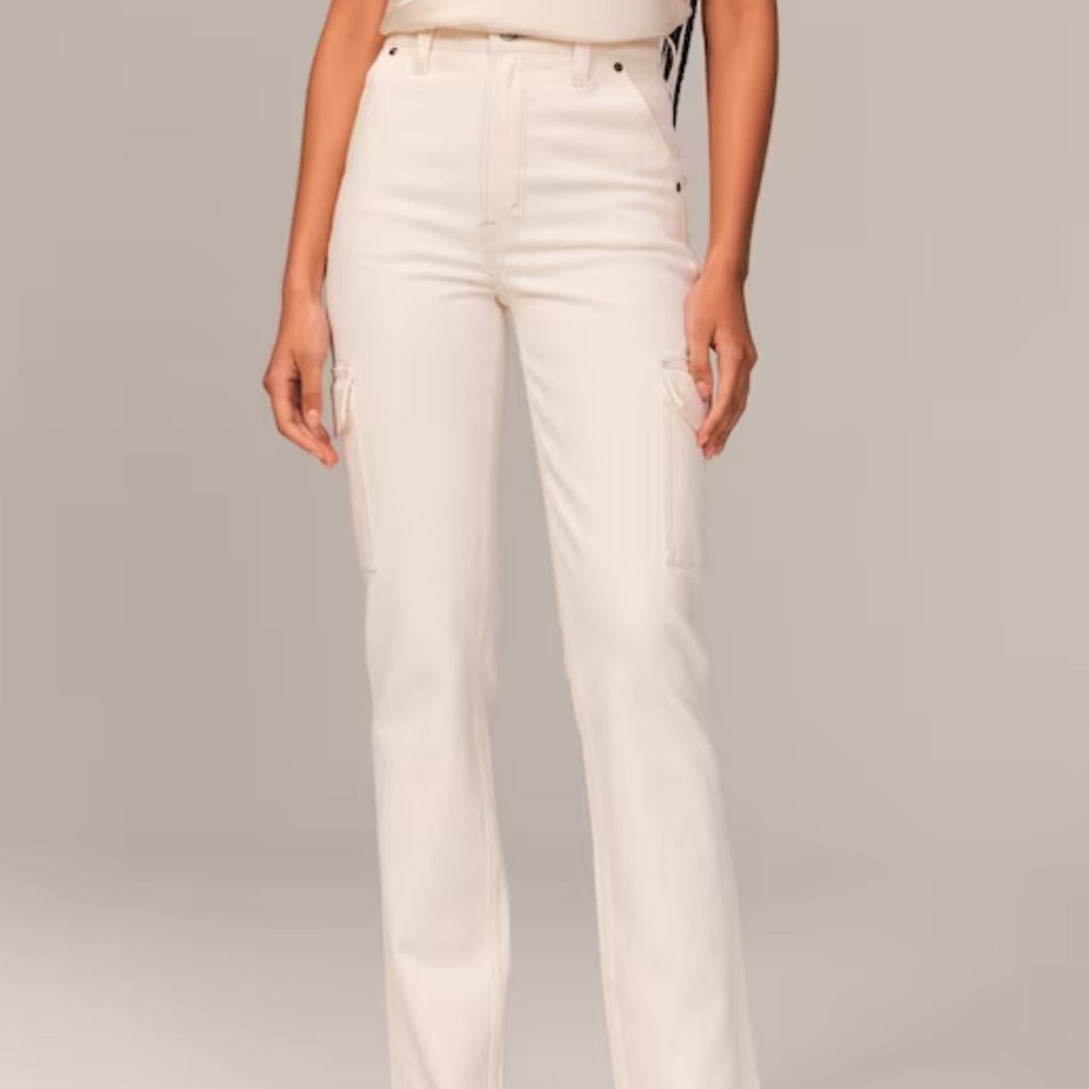Abercrombie Ultra High Rise 90s Straight Jean